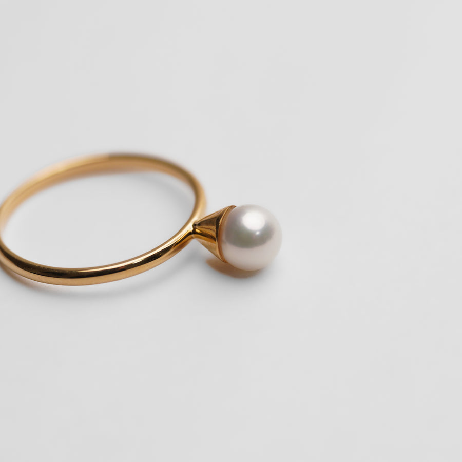 Round Akoya pearl Ring (5.5mm / vertical )