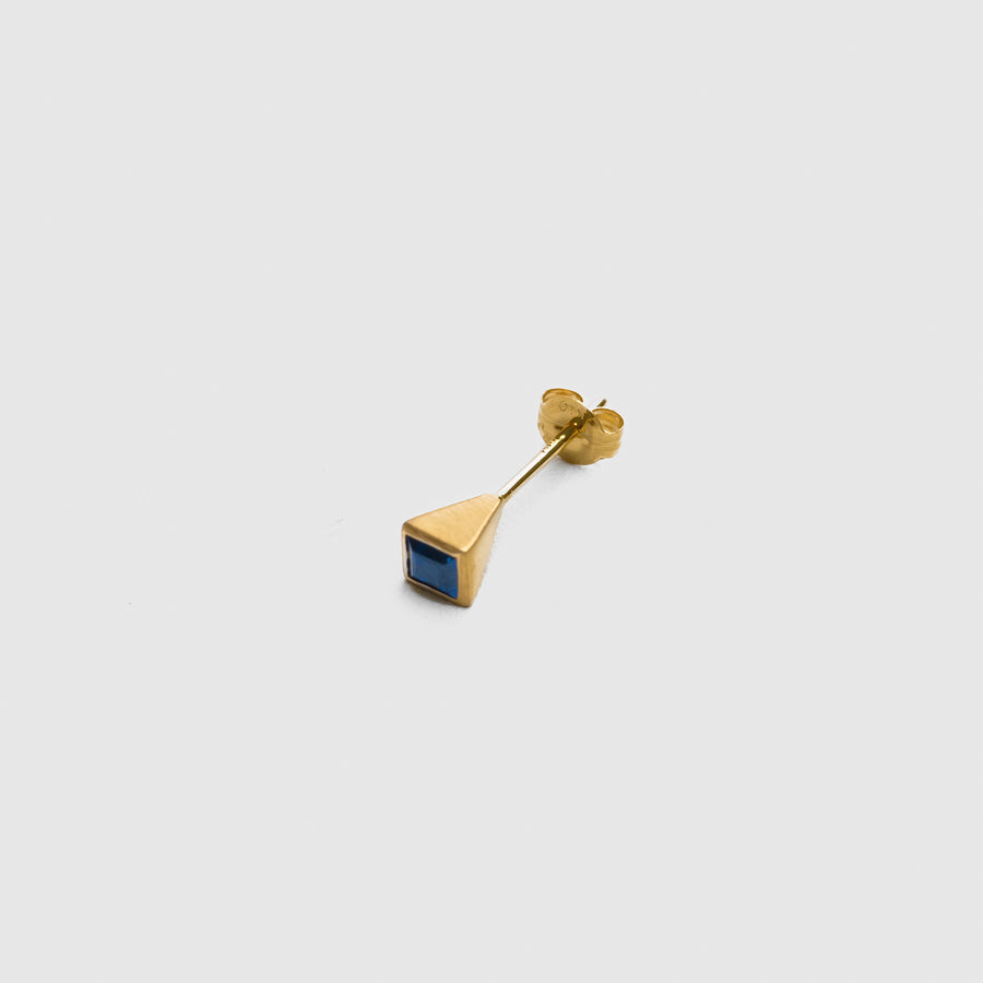 Square Sapphire pierced earring(3mm / vertical)
