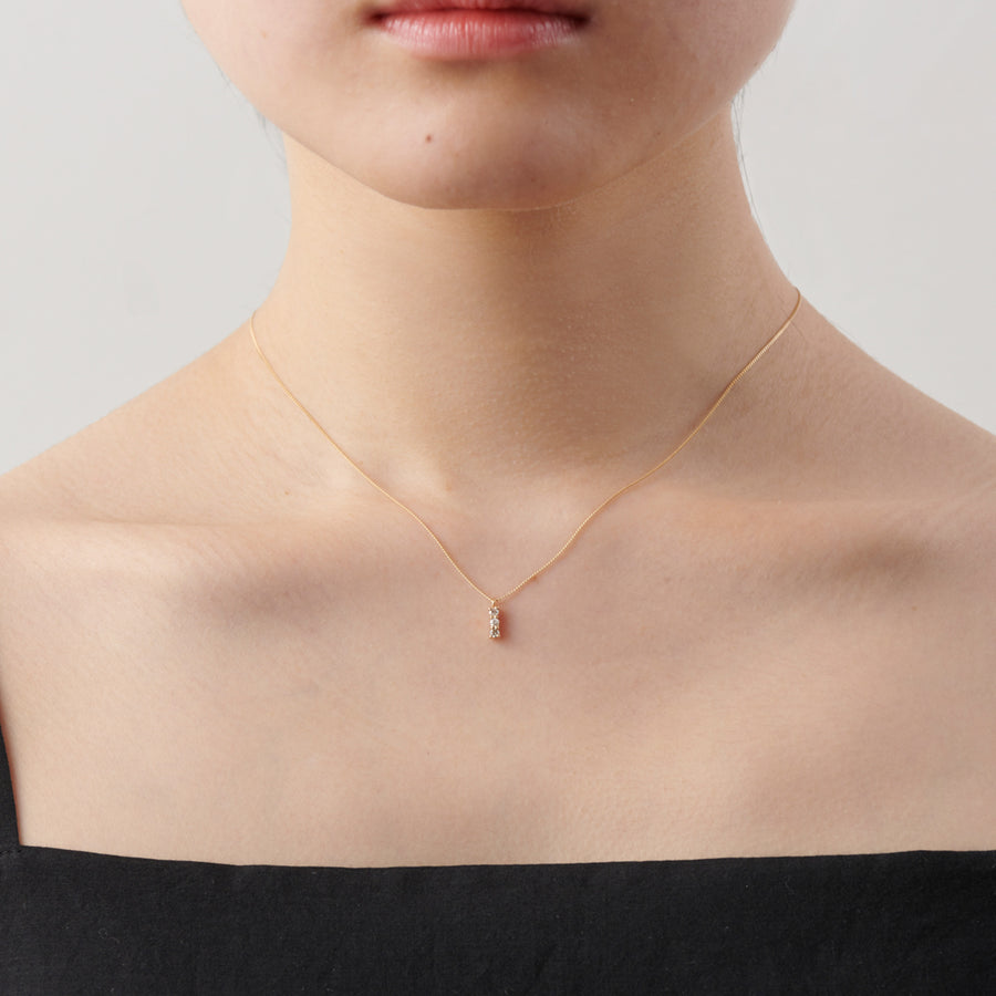 3 diamonds necklace (K10/vertical)