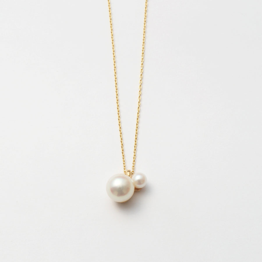 pearl rivets  necklace (K10)