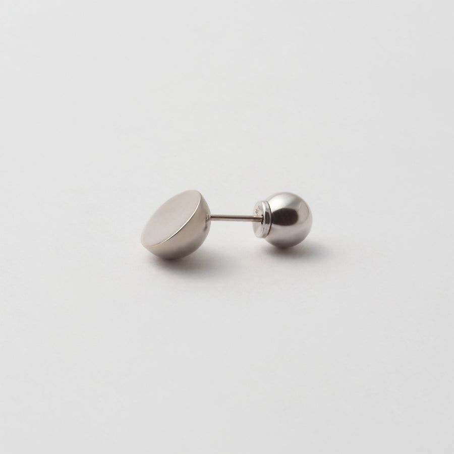 K18WG pierced earring (Diagonal / K18WG sphere clasp)
