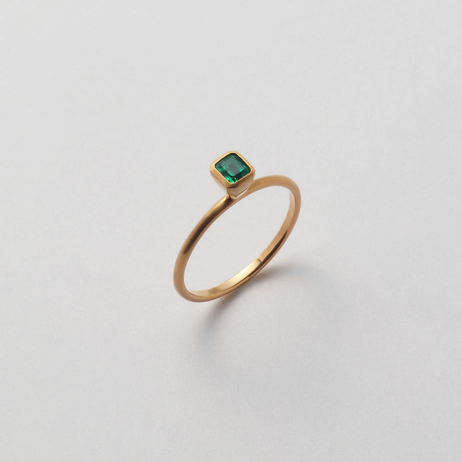 Square Emerald ring